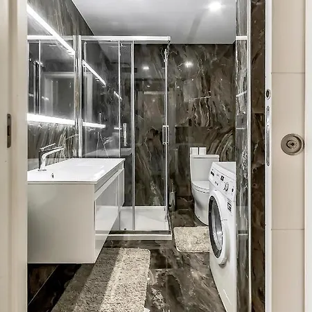 217 Elegant Vina Del Mar Pool View, Parking, Ac Apartment