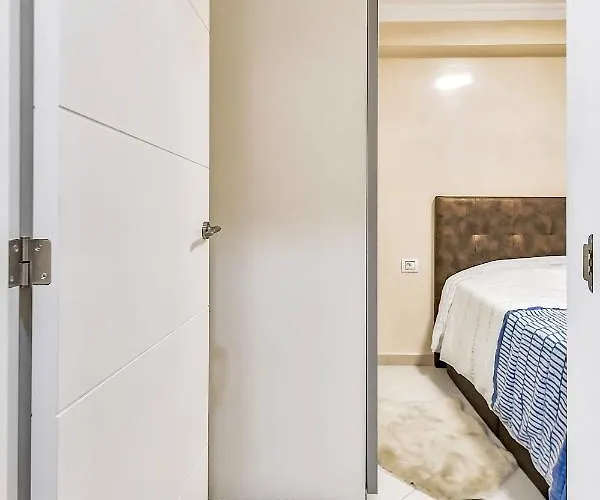 Apartment 217 Elegant Vina Del Mar Pool View, Parking, Ac Playa de las Americas (Tenerife)